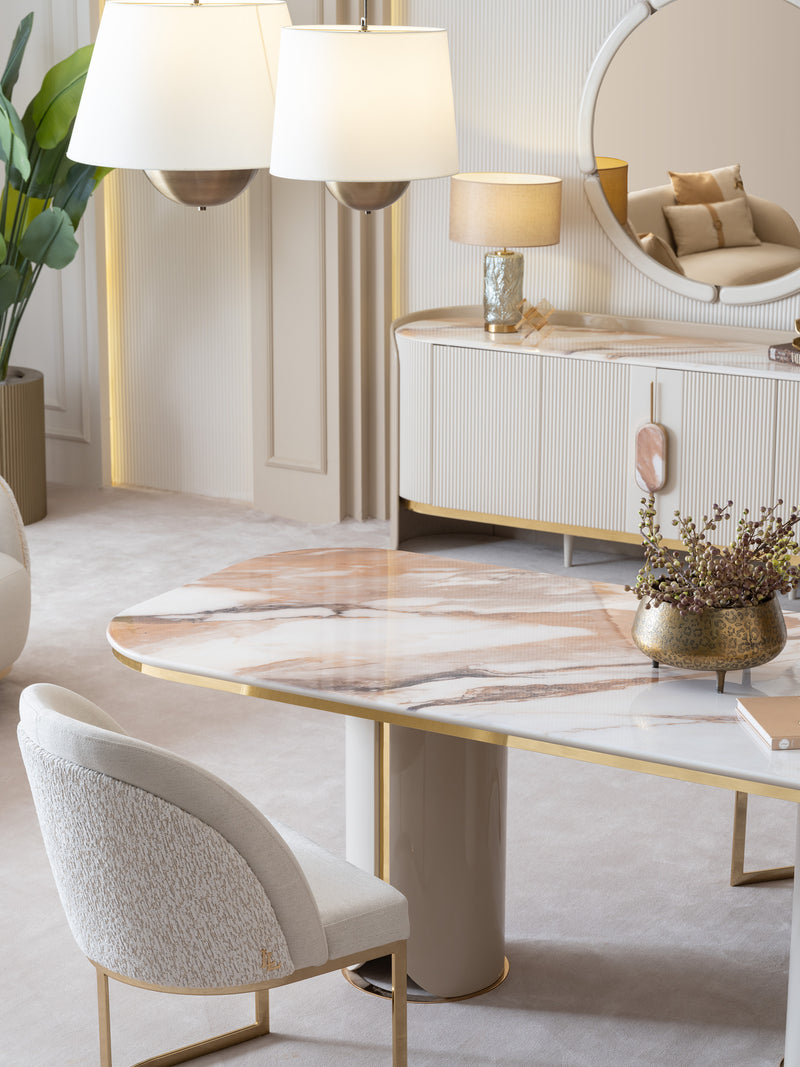 Hilton Yemek Odası Takımı